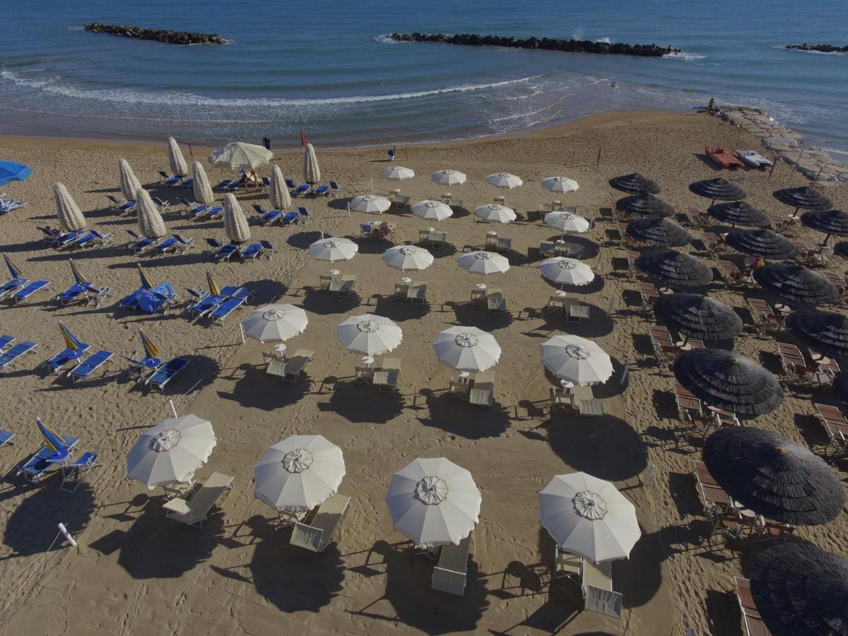 Hotel Diamante فرانكافيلا أل ماري المظهر الخارجي الصورة