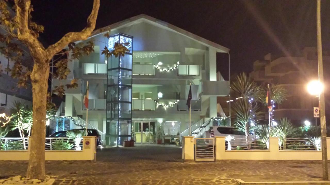 Hotel Diamante فرانكافيلا أل ماري المظهر الخارجي الصورة